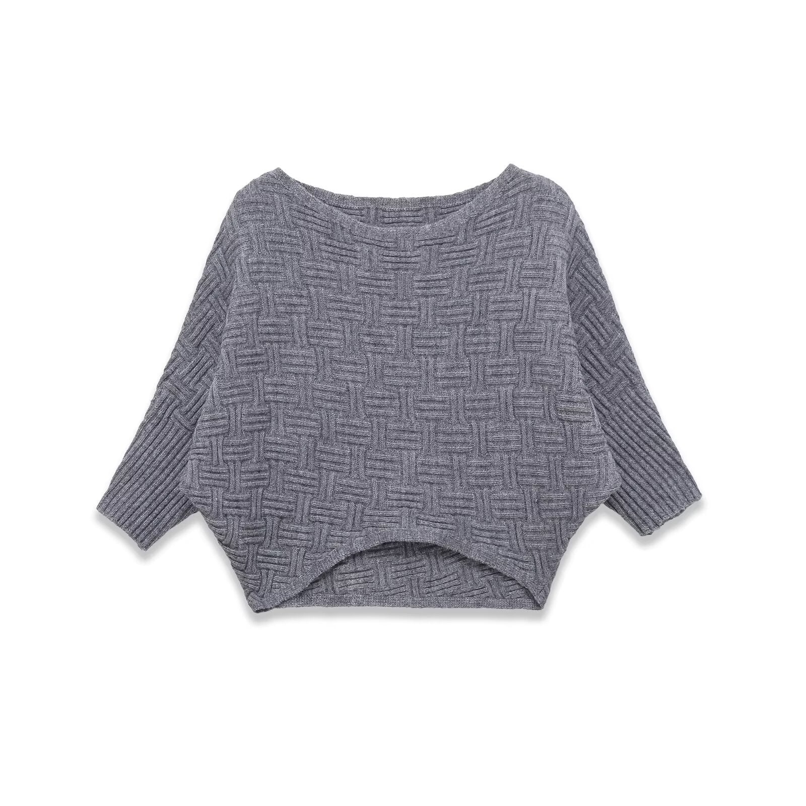 Asymmetric textured knitted sweater with a single collar